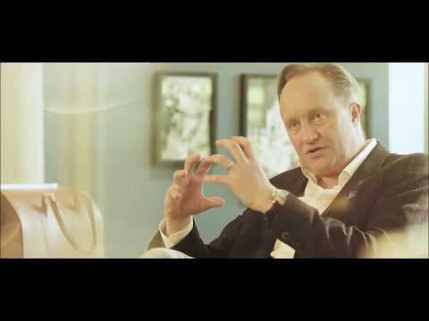 Giles Taylor - Design Director Rolls-Royce Cullinan | YallaMotor.com Giles Taylor - Design Director Rolls-Royce Cullinan | YallaMotor.com