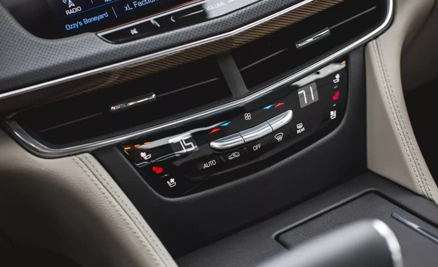 CT6 Sedan