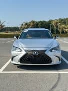 Used Lexus ES 300 Hybrid 2019