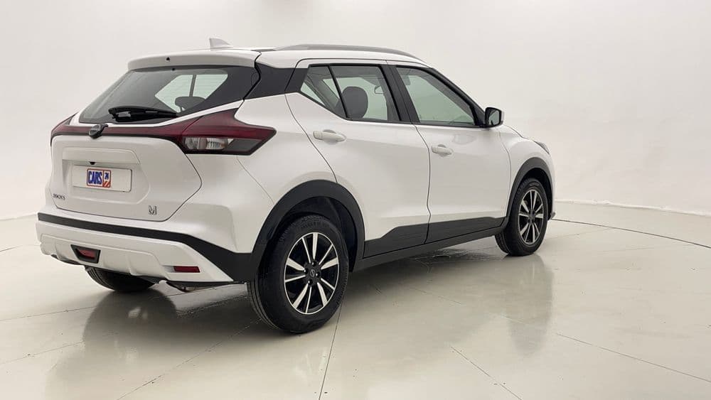 Used Nissan Kicks 2024