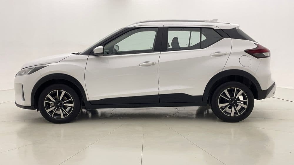 Used Nissan Kicks 2024