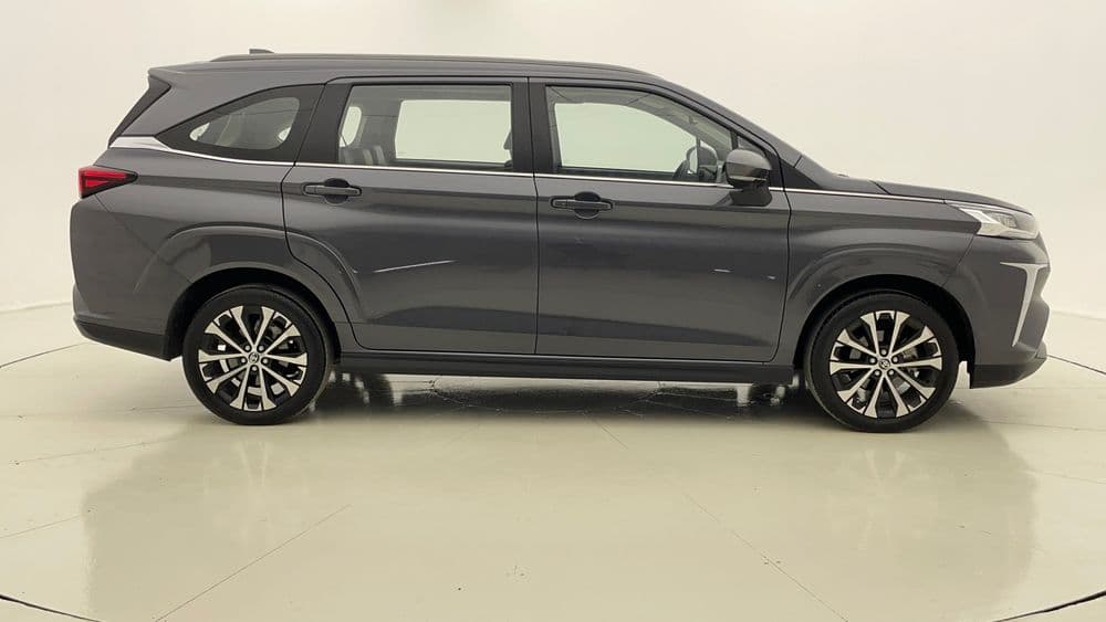 Used Toyota Veloz 2024