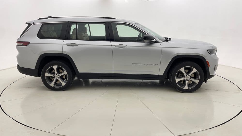Used Jeep Grand Cherokee 2024