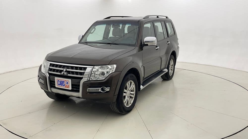 Used Mitsubishi Pajero 2017