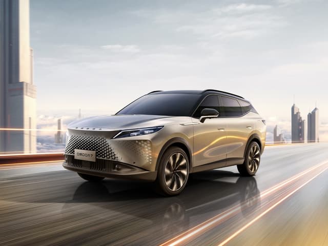 إطلاق أومودا سي 7 في الإمارات: مواصفات، أسعار، وميزات تناسب مناخ الدولة إطلاق أومودا سي 7 في الإمارات: مواصفات، أسعار، وميزات تناسب مناخ الدولة