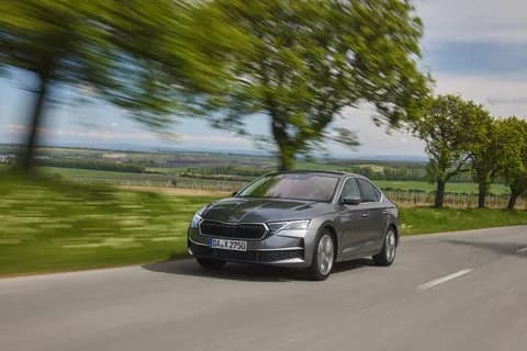 ما وراء قوة الحصان: تقنية Škoda TSI تقدم عزم دوران قابل للاستخدام لقيادة حقيقية في دول مجلس التعاون الخليجي ما وراء قوة الحصان: تقنية Škoda TSI تقدم عزم دوران قابل للاستخدام لقيادة حقيقية في دول مجلس التعاون الخليجي