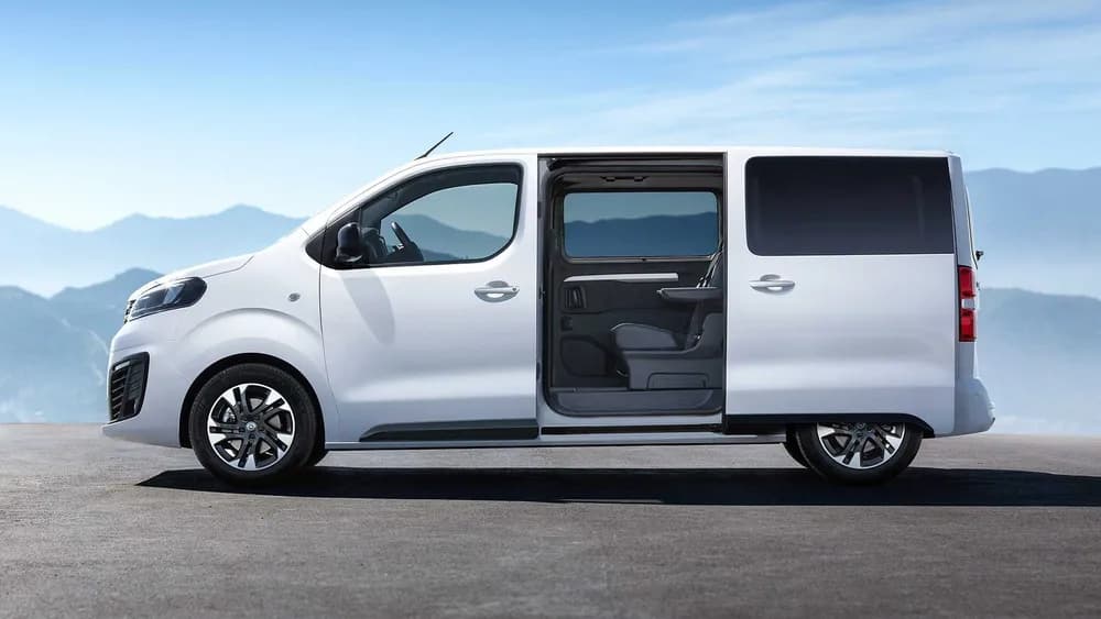 Zafira Life
