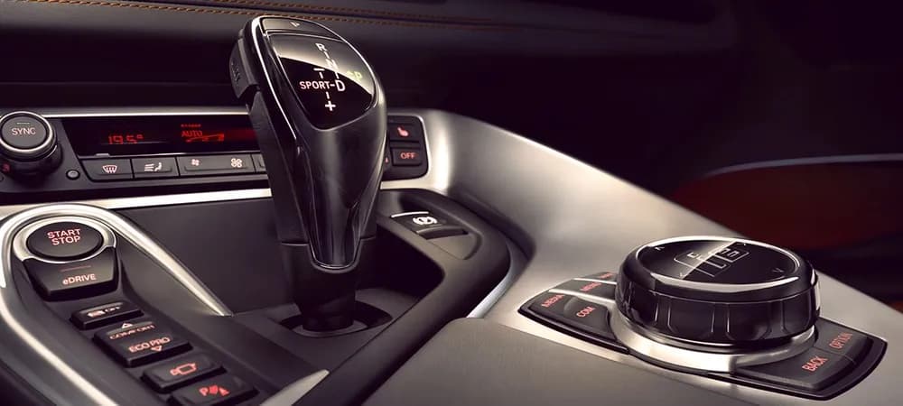 i8 Roadster