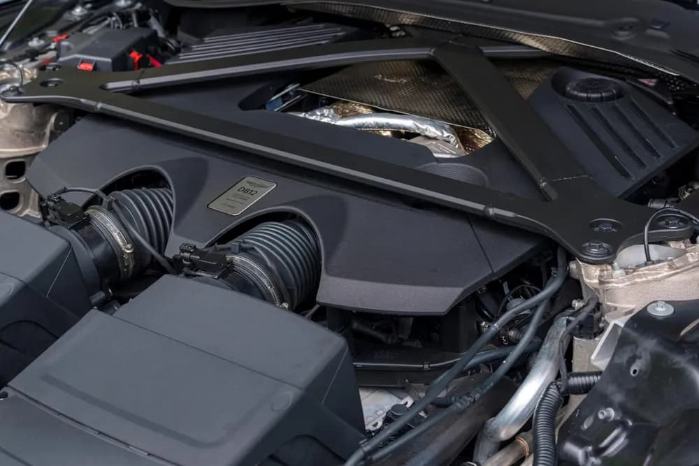 DB12