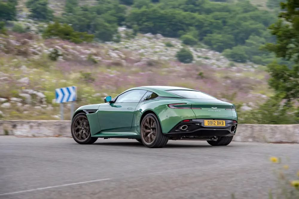 DB12