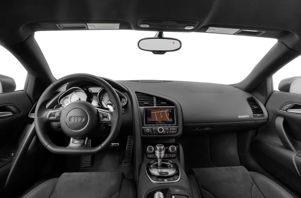 R8 Coupe