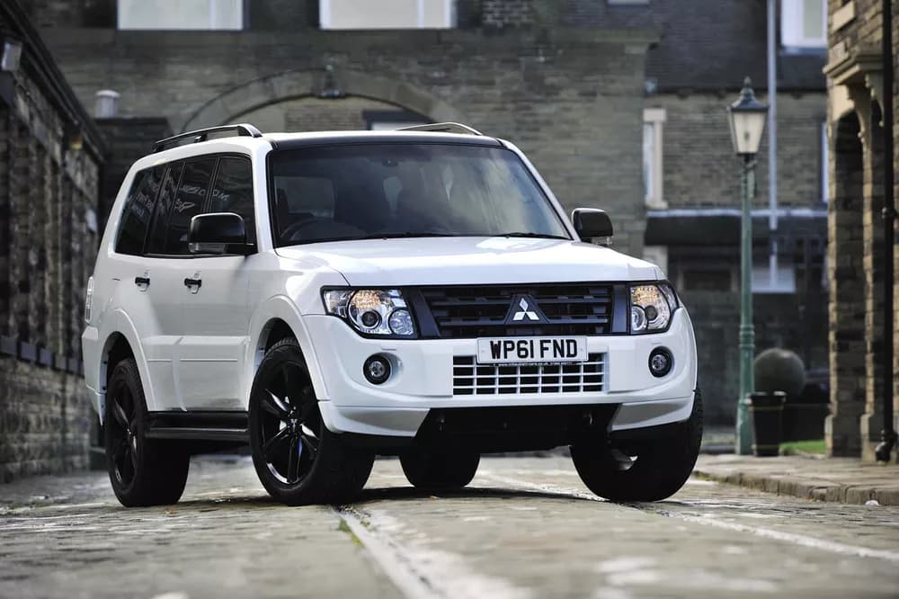 Mitsubishi Pajero 2015 2015