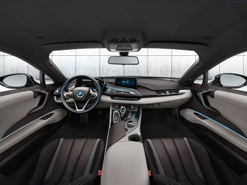 i8