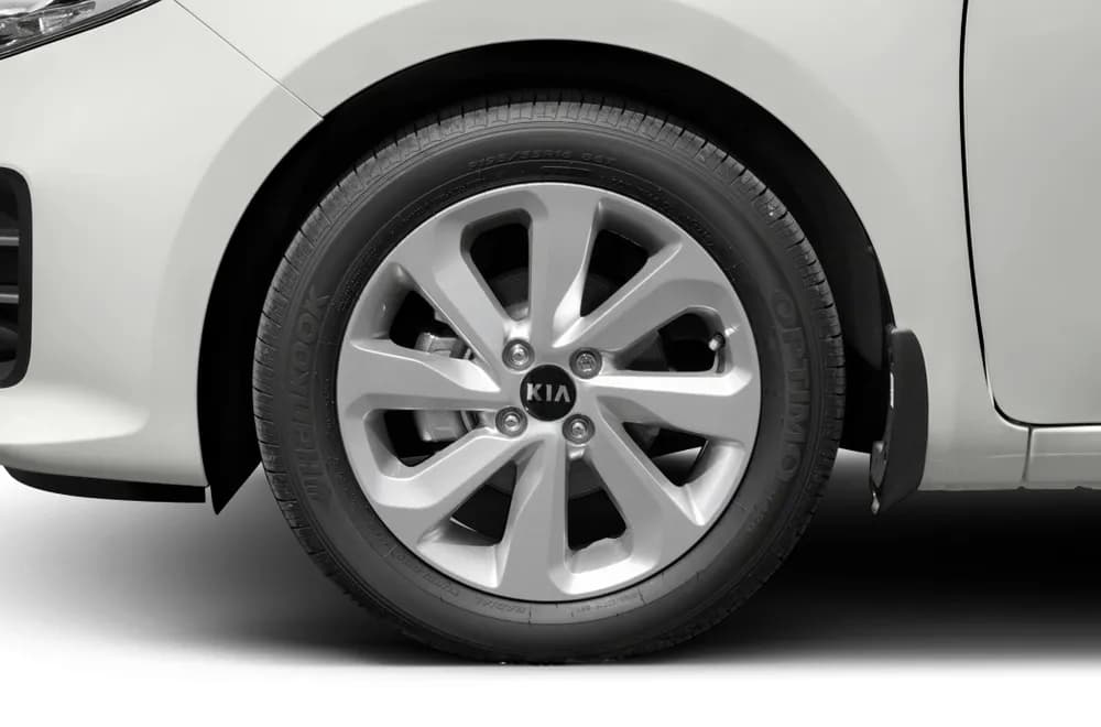 Rio Sedan