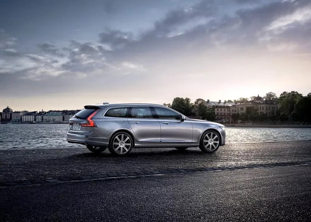 V90