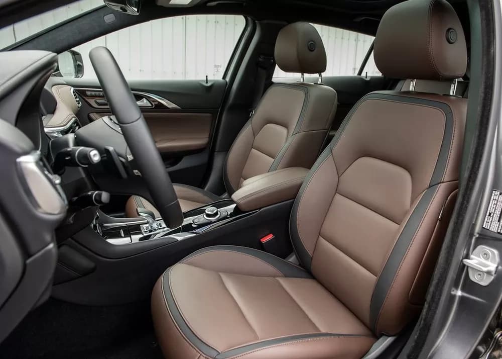 QX30