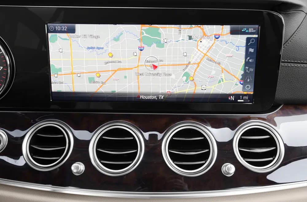 E-Class Saloon