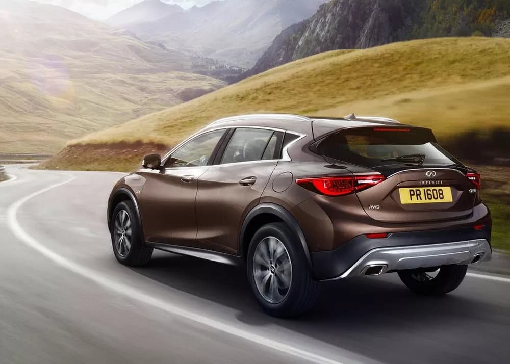 QX30