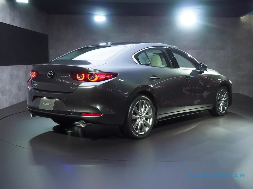 3 Sedan
