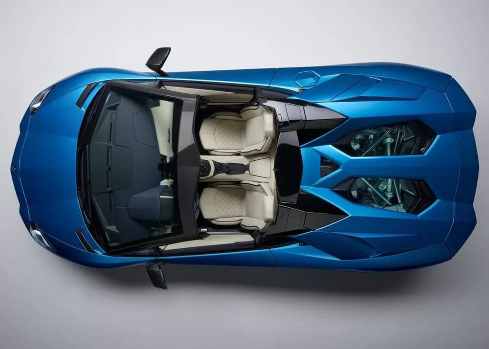 Aventador S Roadster