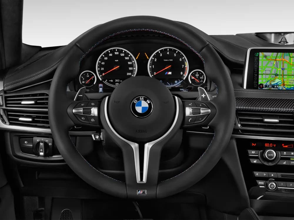 X6 M
