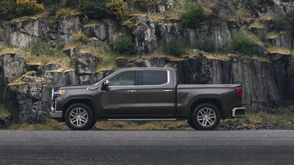 5.3L V8 Elevation Regular Cab (AWD)