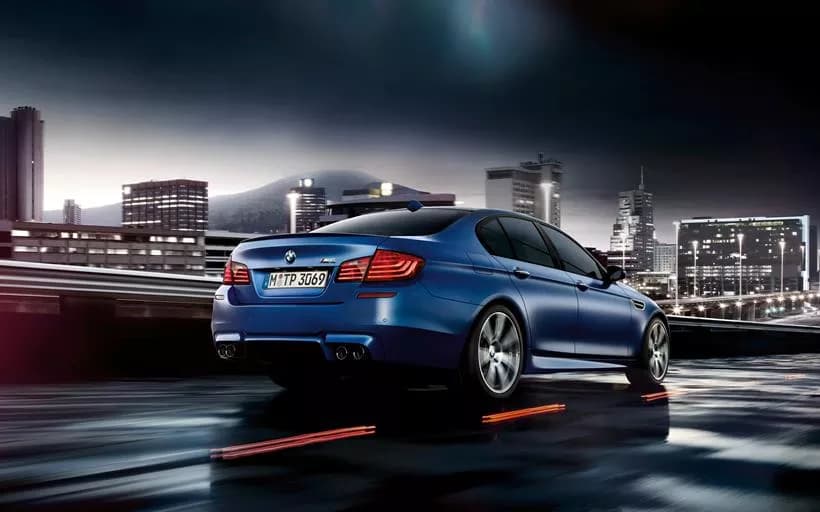 M5 Sedan