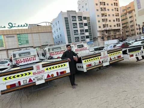 خدمات المساعدة على الطريق والإنقاذ مقدم من Car Recovery services Dubai/Ajman24/7