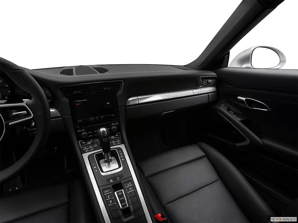 Porsche 911 2018 Carrera
