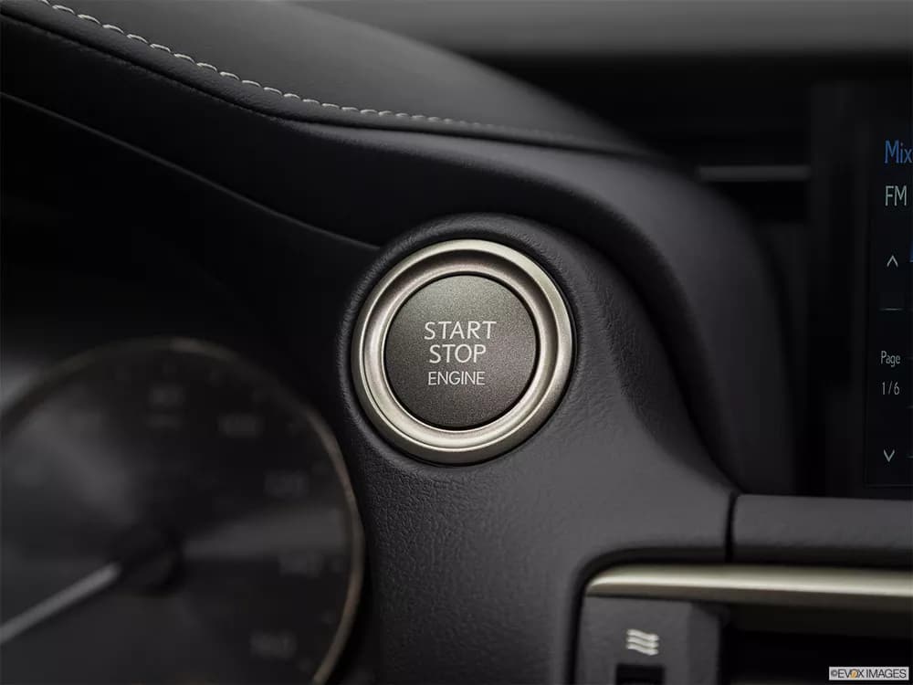 Lexus IS 2018 200t Premiere