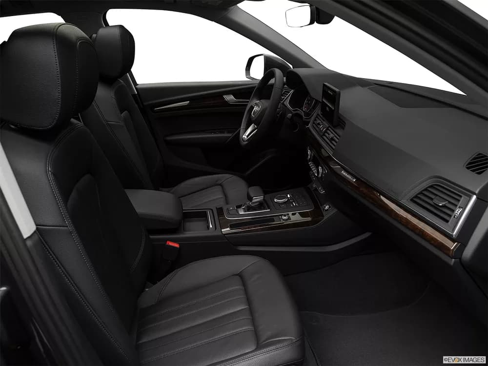 أودي كيو5 2018 2.0 TFSI Basic