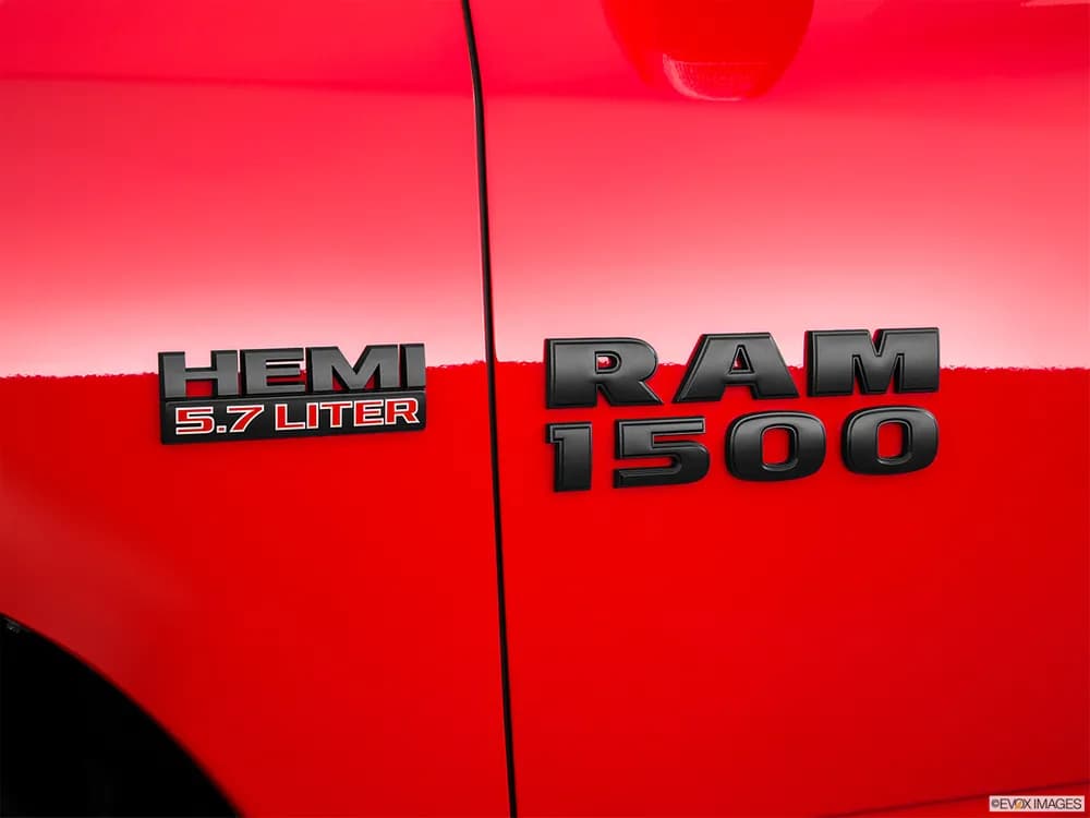 RAM 1500 2018 Sport Regular Cab (Full Option)