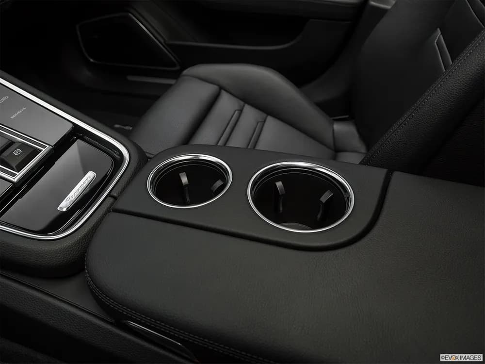 Porsche Panamera 2019 4 E-Hybrid Executive