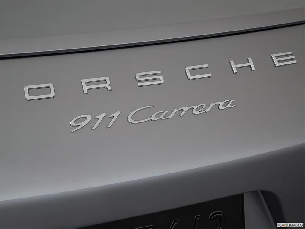 Porsche 911 2019 Carrera GTS