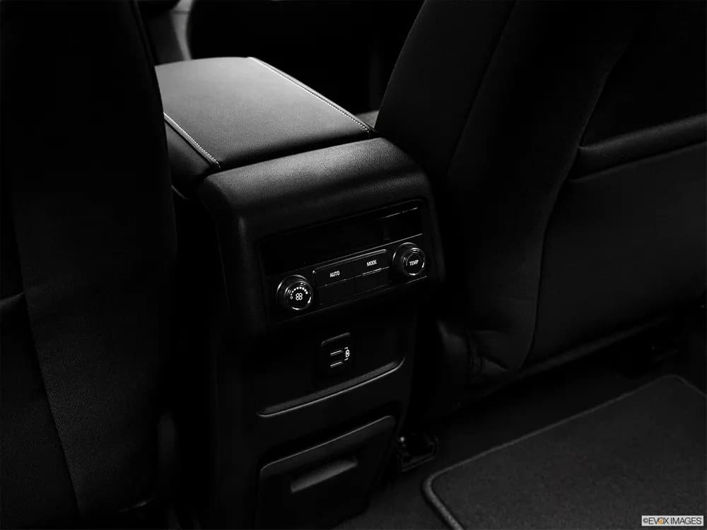 GMC Acadia 2019 SLE2 (FWD)
