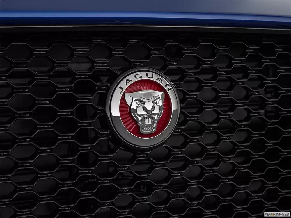Jaguar F-Pace 2020 2.0T Pure (250 PS)