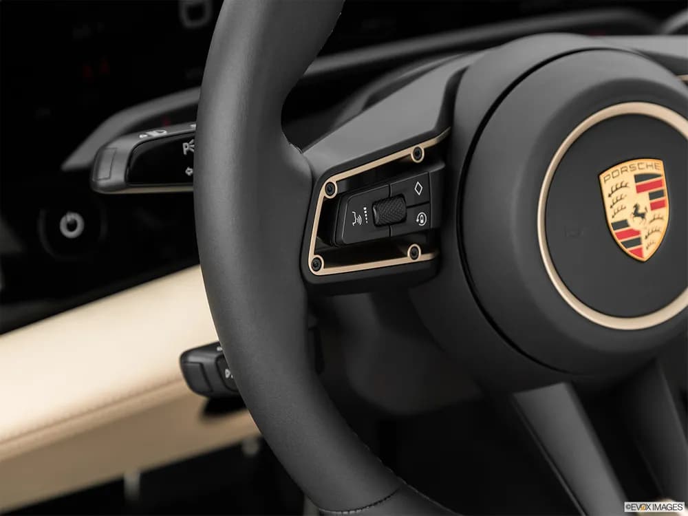 Porsche Taycan 2021 Turbo