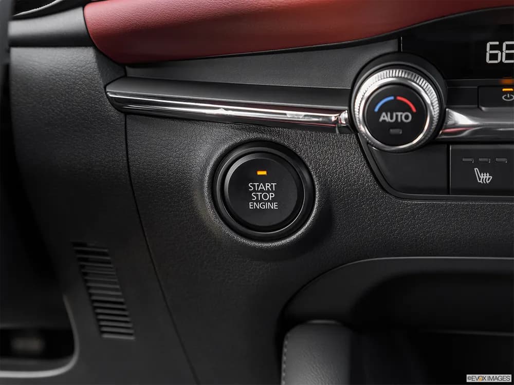 Mazda 3 Hatchback 2022 2.0L Intense