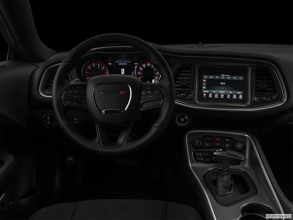 Dodge Challenger 2022 5.7L R/T Plus
