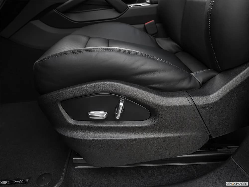 Porsche Cayenne 2022 Platinum Edition