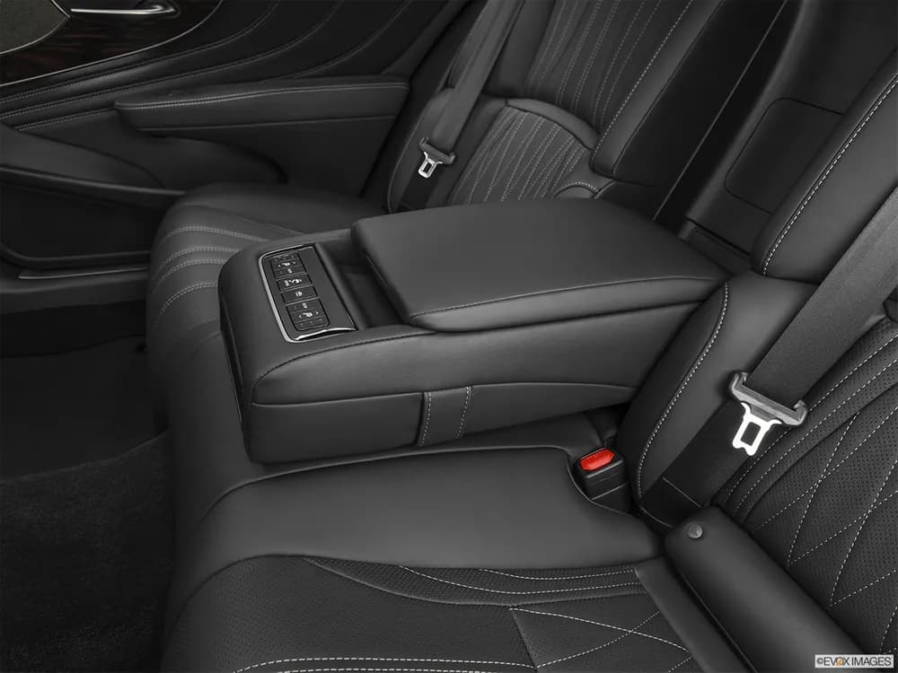 Lexus LS 2022 500h Platinum