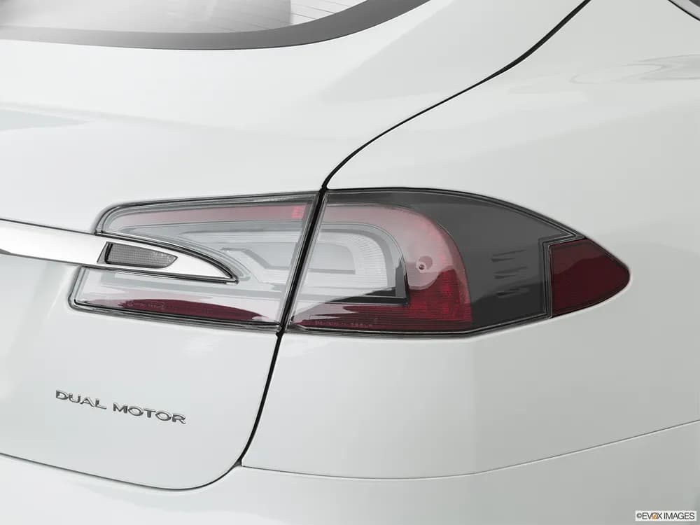 Tesla Model S 2022 Plaid (AWD)
