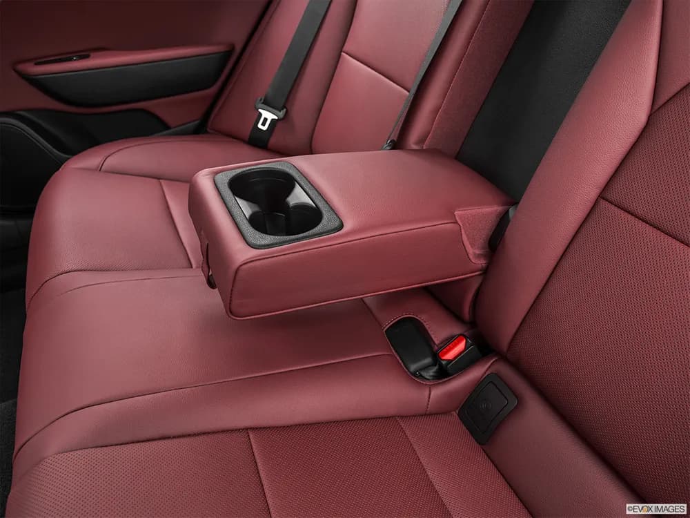 Kia Stinger 2022 2.0T (255 PS)