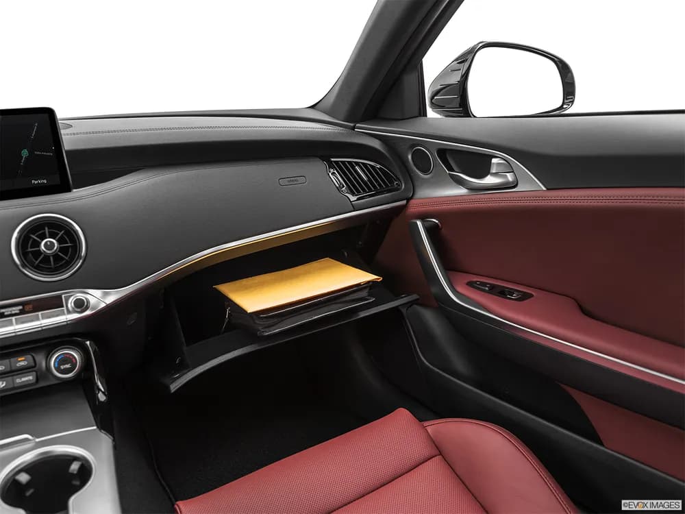 Kia Stinger 2022 2.0T (255 PS)