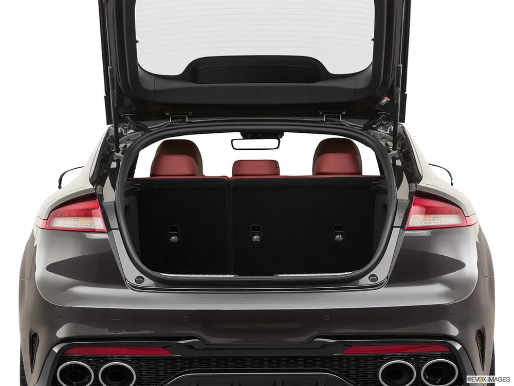Kia Stinger 2022 2.0T (255 PS)