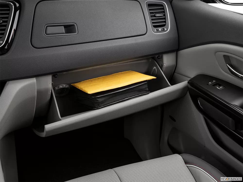 Kia Carnival 2018 3.3L Top
