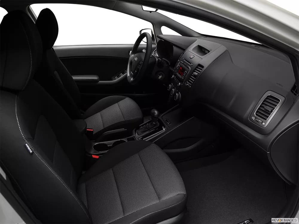 Kia Cerato Hatchback 2018 1.6L Base