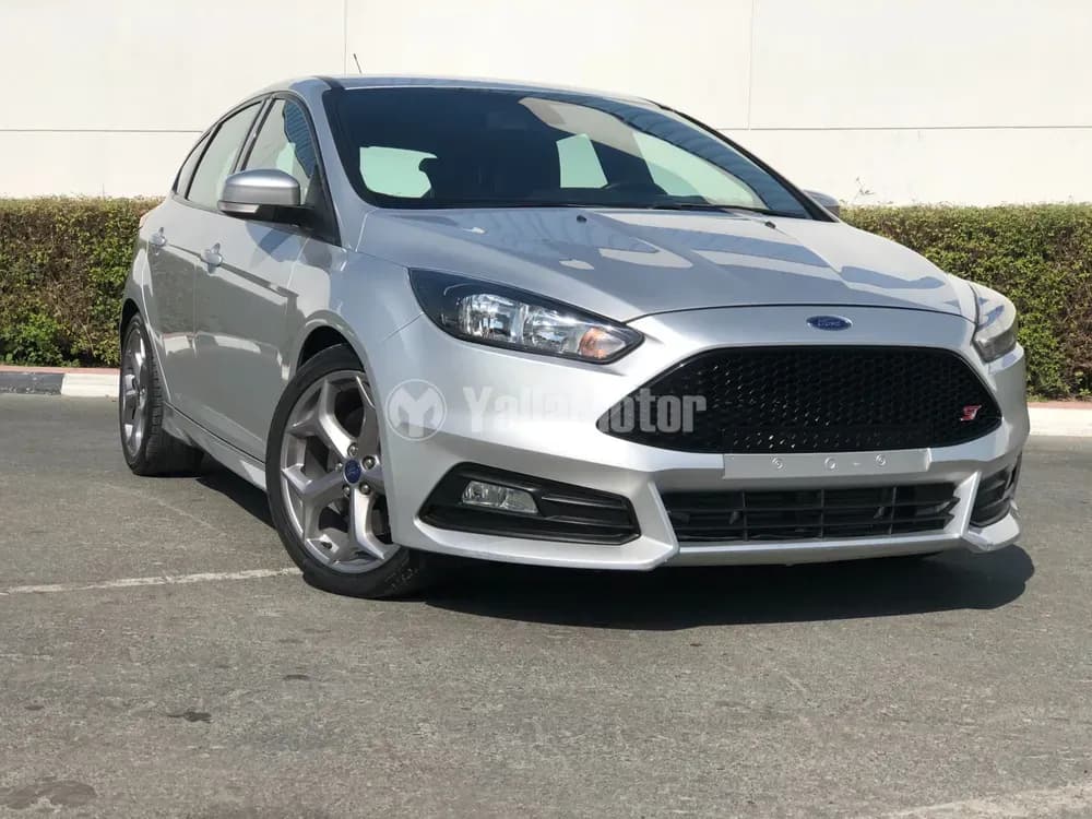 Used Ford Focus 2.0L ST 2016