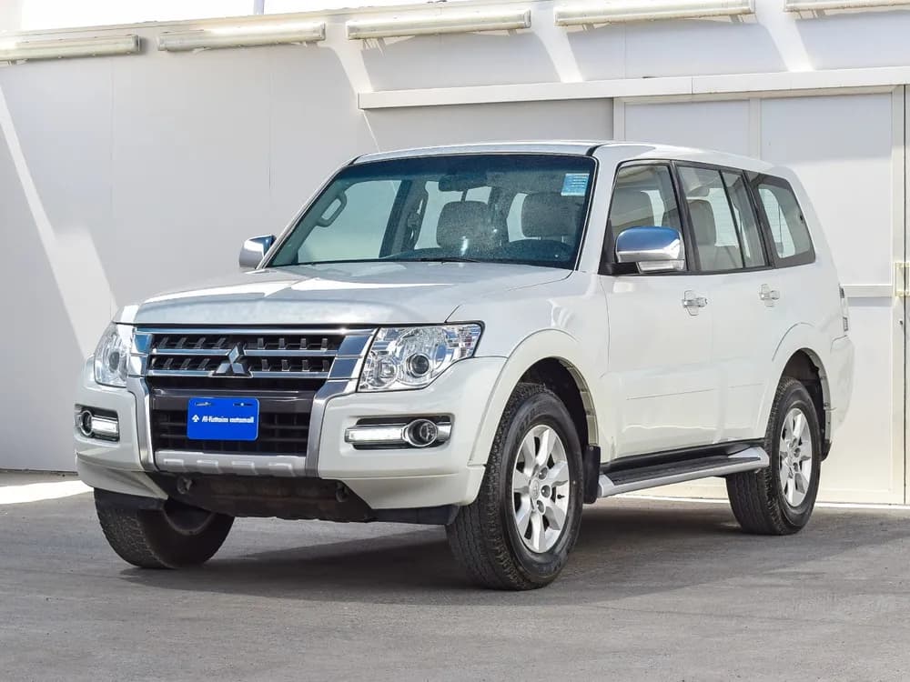 Used Mitsubishi Pajero 2017