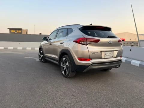 Used Hyundai Tucson 2017 Used Hyundai Tucson 2017 used_cars.forSale